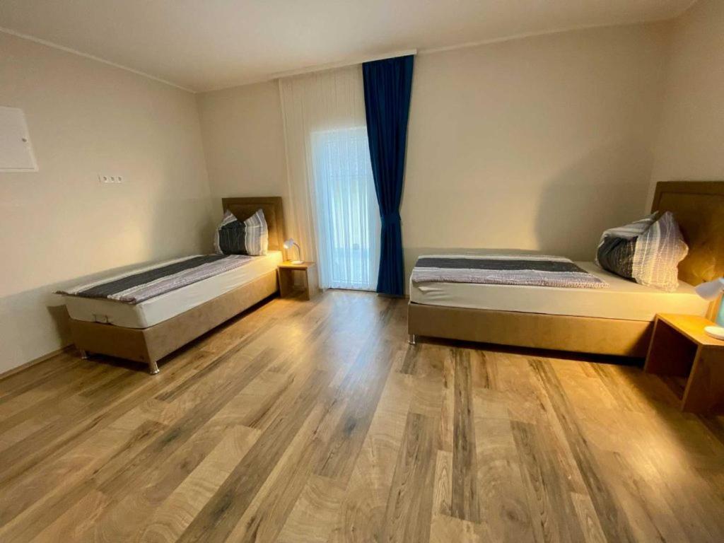 Pension Austria Mitterdorf im Mürztal Екстериор снимка